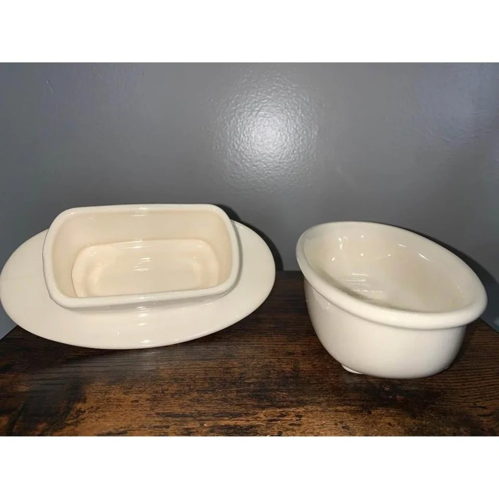 Vintage American Made Butter Keeper Crock Water Seal Dish Soft   Butter USA